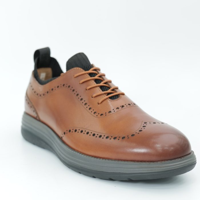 Casual shoes
